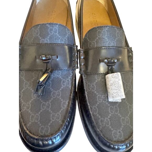 Gucci NWB Kaveh Supreme Black Leather Tassel Loafers main image 7